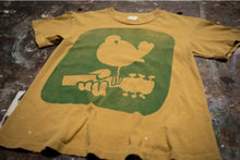 Load image into Gallery viewer, Woodstock Cropped Tee