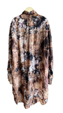 Load image into Gallery viewer, Long Blind Shirt in Canyon