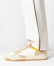 Load image into Gallery viewer, Phoenix in Vanilla