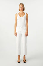 Load image into Gallery viewer, Billie Jean in Alabaster