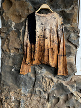 Load image into Gallery viewer, Trap LS Tee with Flare Sleeve in Brush Black + Caramel