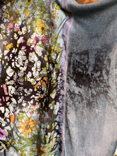 Load image into Gallery viewer, WORK OF ART FOULARD in N/Water