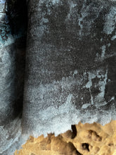 Load image into Gallery viewer, WORK OF ART FOULARD in N/Fiore
