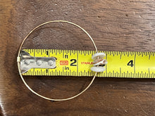 Load image into Gallery viewer, JH4 14k Gold Filled Bangle with Shell