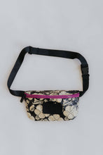 Load image into Gallery viewer, Wings Hawaii - Adventure Hip Pack - Hana Nightfall