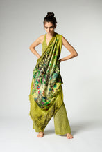 Load image into Gallery viewer, WORK OF ART FOULARD in N/Fiore