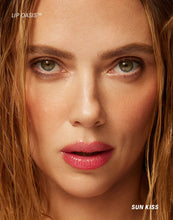 Load image into Gallery viewer, The Outset - Lip Oasisᵀᴹ Glossy Treatment - Sun Kiss