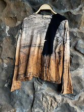 Load image into Gallery viewer, Trap LS Tee with Flare Sleeve in Brush Black + Caramel