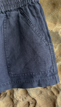 Load image into Gallery viewer, Sutton Linen Shorts in Navy