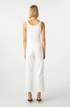 Load image into Gallery viewer, Billie Jean in Alabaster