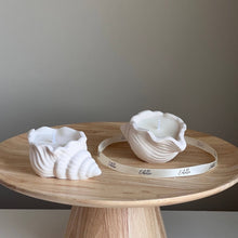 Load image into Gallery viewer, Estelle Studio - Shell Jar Soy Wax Candle | Handmade Jesmonite Vessel: Orange&Ginger