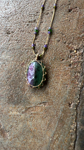 Short Tibetan Necklace with Rubis Zoisite