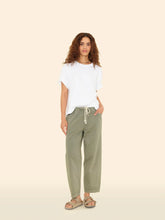 Load image into Gallery viewer, Baxter Pant in Lotus