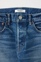 Load image into Gallery viewer, Foxwood Straight Jean in Blue