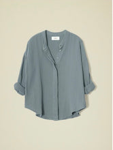 Load image into Gallery viewer, Presley Shirt in Half Moon