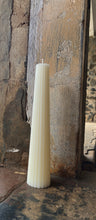 Load image into Gallery viewer, Fluted Pillar