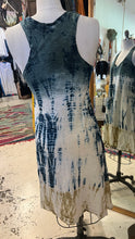 Load image into Gallery viewer, Short Trap Dress in Forest