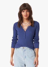 Load image into Gallery viewer, Kai Henley Top