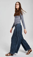Load image into Gallery viewer, Linen Pants in Denim