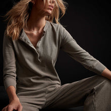 Load image into Gallery viewer, Thermal Knit 3/4 Length Sleeve in Greystone
