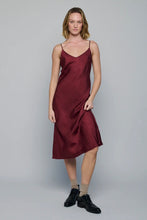 Load image into Gallery viewer, Bias Midi - Long Slip in Merlot
