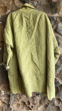 Load image into Gallery viewer, Linen Jacket in Green
