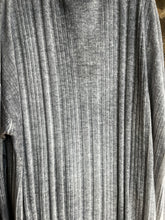 Load image into Gallery viewer, Cashmere Cardigan in Ghiaccio
