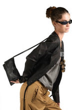 Load image into Gallery viewer, Deng Mignon in Black Leather
