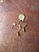 Load image into Gallery viewer, Anuenue Earrings E#1
