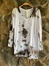 Load image into Gallery viewer, V Neck Tunic Ls Tee
