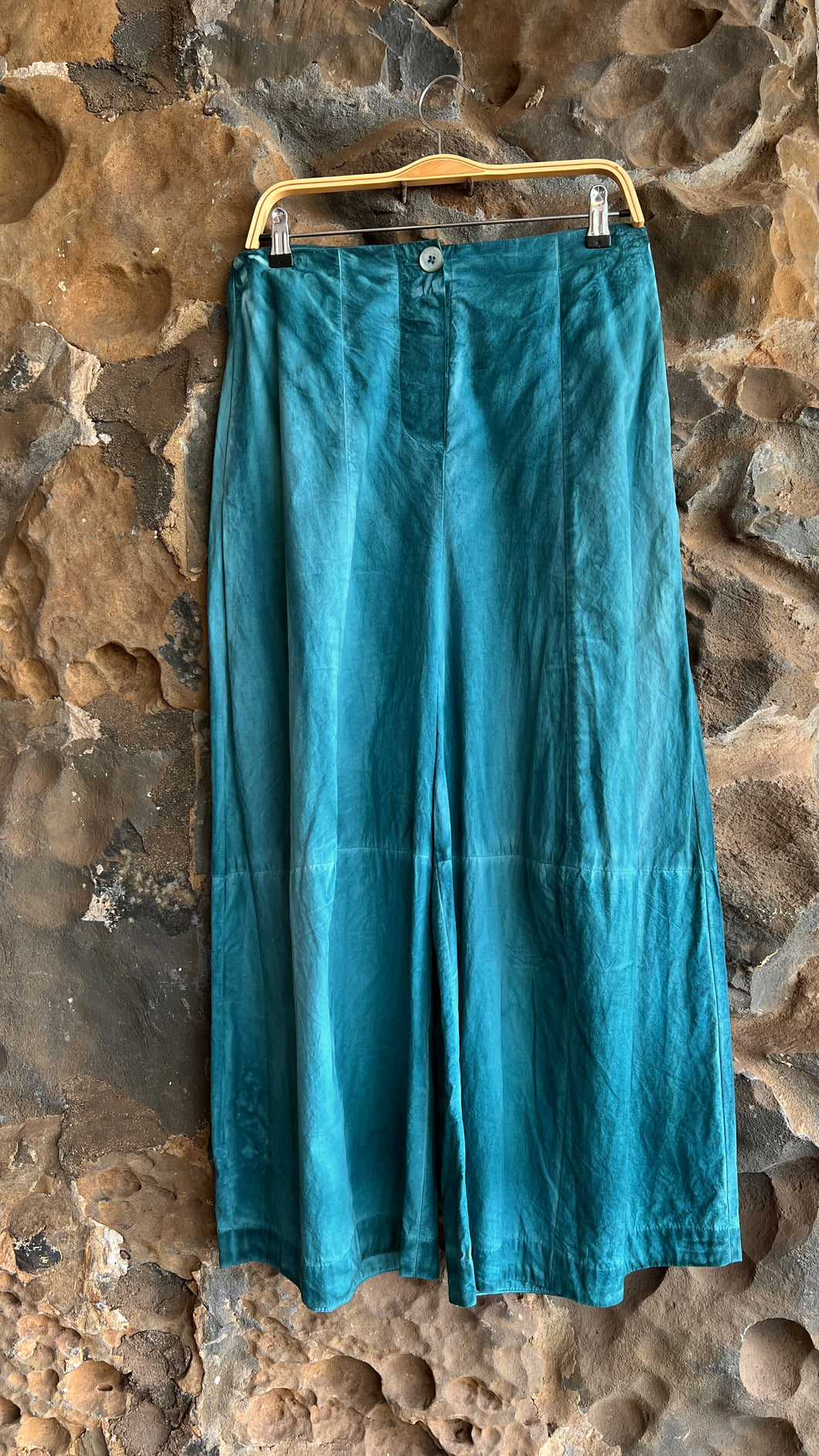 Egg Pants in Turquoise Cotton