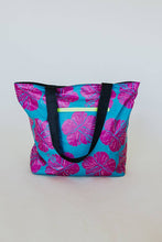 Load image into Gallery viewer, Wings Hawaii - Adventure Tote: Kohala Migration
