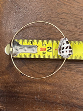 Load image into Gallery viewer, JH4 14k Gold Filled Bangle with Shell

