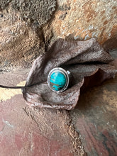 Load image into Gallery viewer, S/S #142 Turquoise Oval Ring
