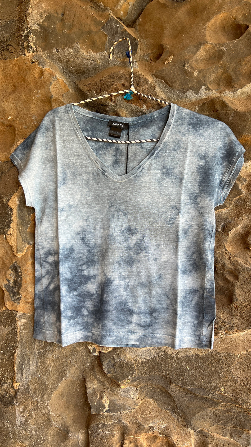 Hand Painted Linen V Neck Tee with Shade Effect in Water
