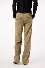 Load image into Gallery viewer, Easy Army Slouched Trouser in Thyme
