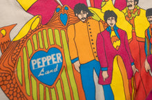 Load image into Gallery viewer, The Beatles L❤️VE
