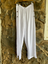 Load image into Gallery viewer, Swiss Pant in White
