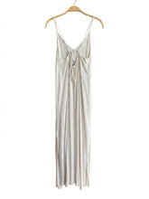 Load image into Gallery viewer, Transform Dress in Linen

