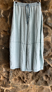 Y Skirt in Light Blue Linen