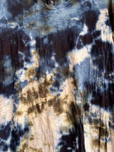 Load image into Gallery viewer, Monoprix Top in Mineral Blue

