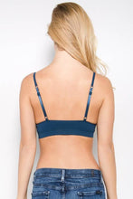 Load image into Gallery viewer, Ribbed Seamless Bra in Magenta OS
