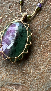 Short Tibetan Necklace with Rubis Zoisite