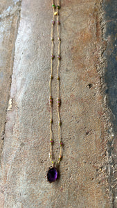 Short Tibetan Necklace with Amethyst in Dark Purple