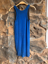 Load image into Gallery viewer, Women Knitted Tank Top in N/Cuba
