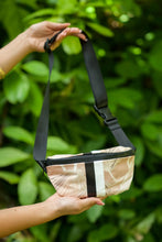Load image into Gallery viewer, Loulu Crossbody Bag
