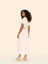 Load image into Gallery viewer, Linnet Dress in Cream Peach
