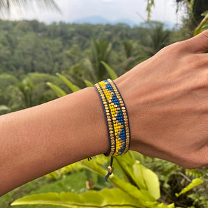 Taj Beaded Bracelet in Azure Blue and Yellow