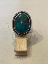 Load image into Gallery viewer, S/S #142 Turquoise Oval Ring
