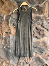 Load image into Gallery viewer, Women Knitted Tank Top in N/Military
